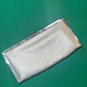 Chic Silver Metallic Clutch